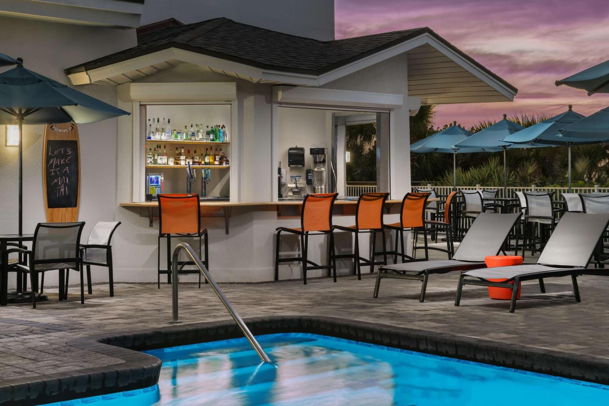 Hilton Garden Inn Cocoa Beach-Oceanfront, Fl מראה חיצוני תמונה